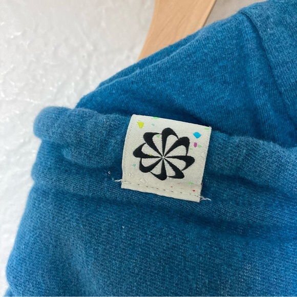Nike Turquoise Move to Zero Hoodie, Size L - Picture 5 of 5